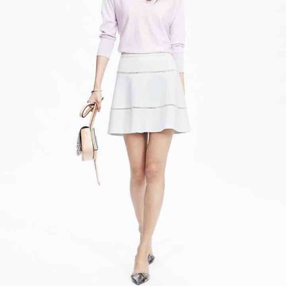 Banana Republic White Skater Skirt NWOT - Picture 6 of 6